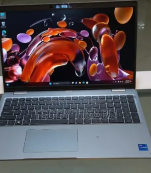 Photo - New Laptop Dell Inspiron 14 5540 16GB Intel Core I7 SSD 512GB