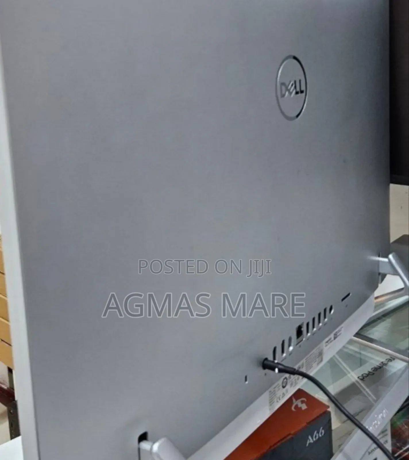 Dell Inspiron Aio (All-in-One)
27-Inch Inspiron 7