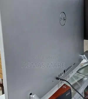 Photo - Dell Inspiron Aio (All-in-One)
27-Inch Inspiron 7