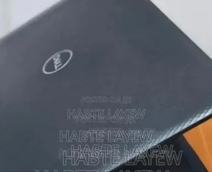 Photo - New Laptop Dell Inspiron 15 8GB Intel Core i5 SSD 1T