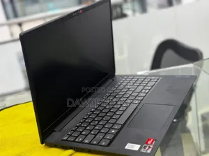 New Laptop Lenovo Ideapad 3 8GB Intel Core I7 SSD 512GB