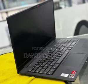 New Laptop Lenovo Ideapad 3 8GB Intel Core I7 SSD 512GB