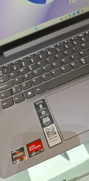 New Laptop Lenovo Ideapad 3 16GB AMD Ryzen 5 SSD 512GB