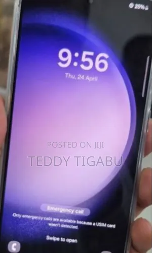 New Samsung Galaxy S23 256 GB Silver