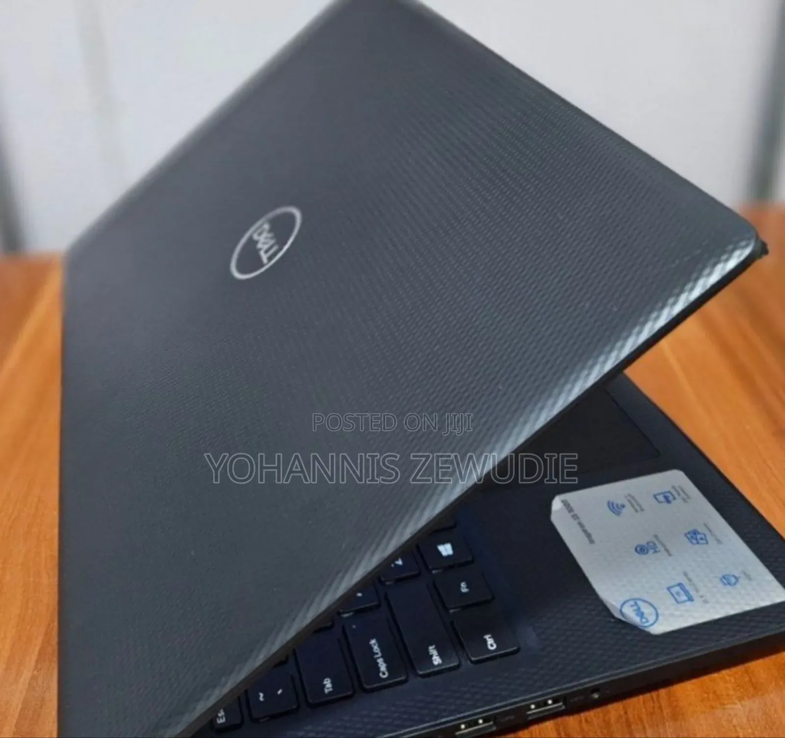 New Laptop Dell Inspiron 15 8GB Intel Core I5 SSHD (Hybrid) 1T