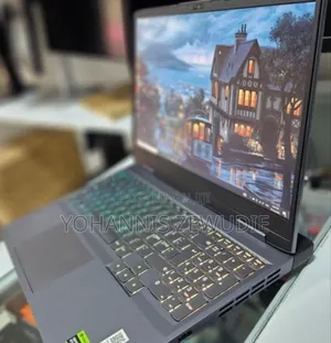 New Laptop Lenovo LOQ 15IRH8 16GB Intel Core I5 SSD 512GB
