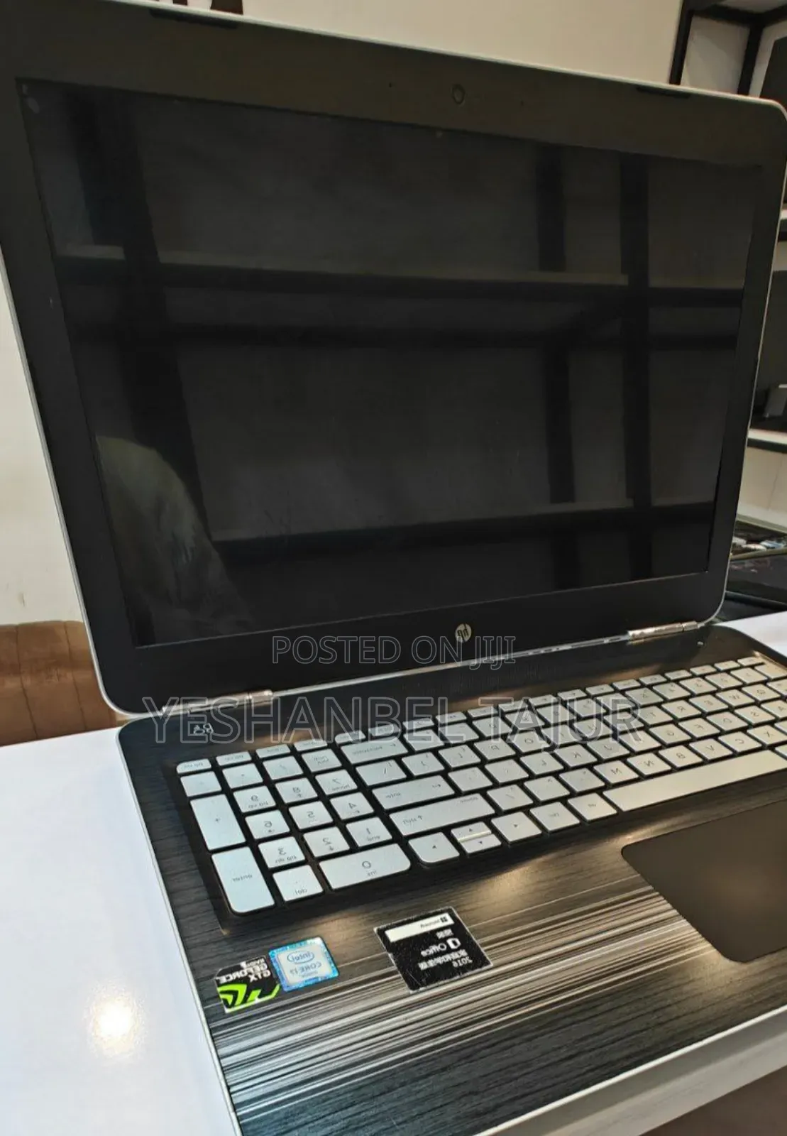 New Laptop HP Pavilion 15 8GB Intel Core I7 SSD 512GB