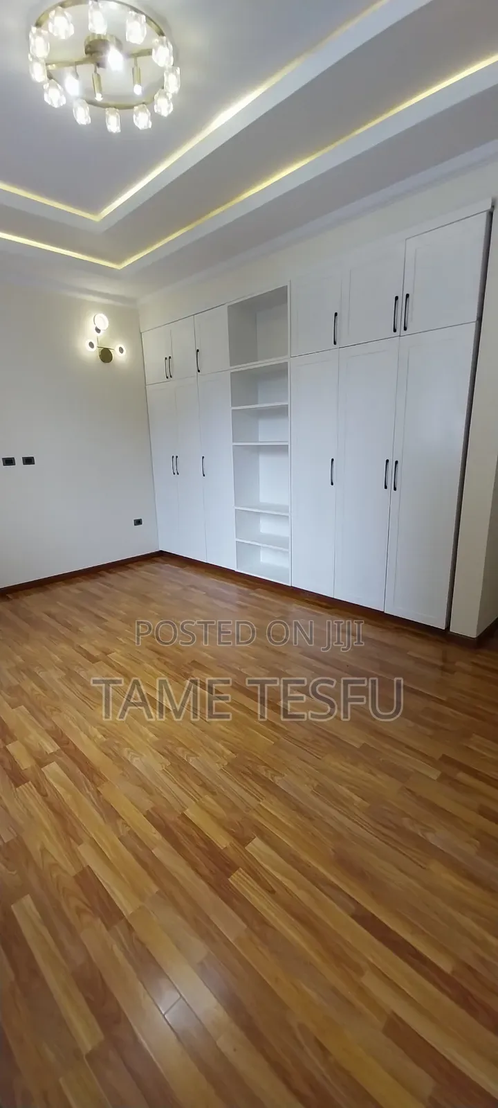 Furnished 5bdrm Villa in ወሰን, Yeka for sale