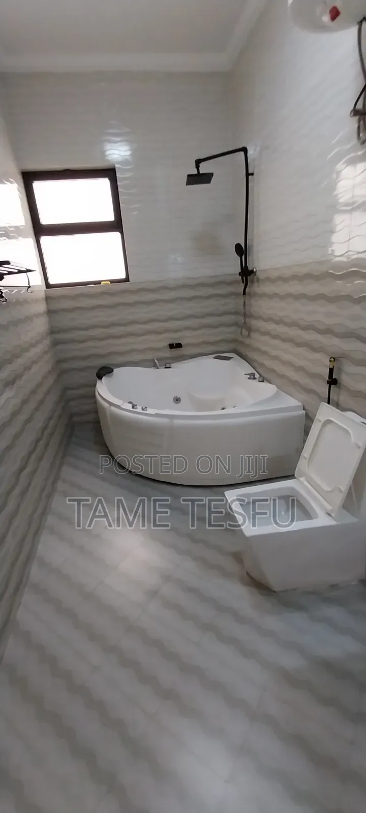 Furnished 5bdrm Villa in ወሰን, Yeka for sale