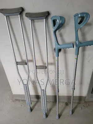 Photo - Crutches#فelbow Axillary Crutches嶮፬ for Youth, Adults, Tall People