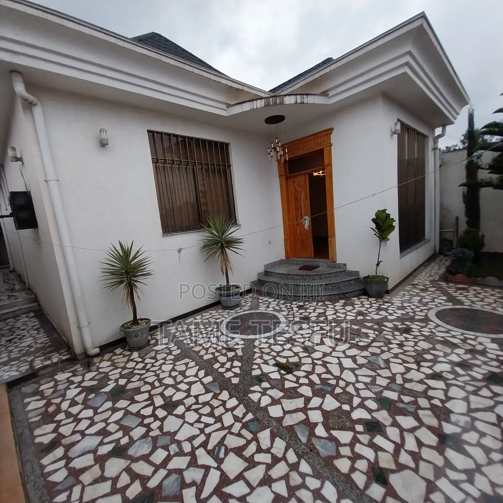 Furnished 4bdrm Villa in Kotobe, Yeka for sale