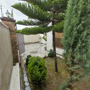 Furnished 4bdrm Villa in Kotobe, Yeka for sale