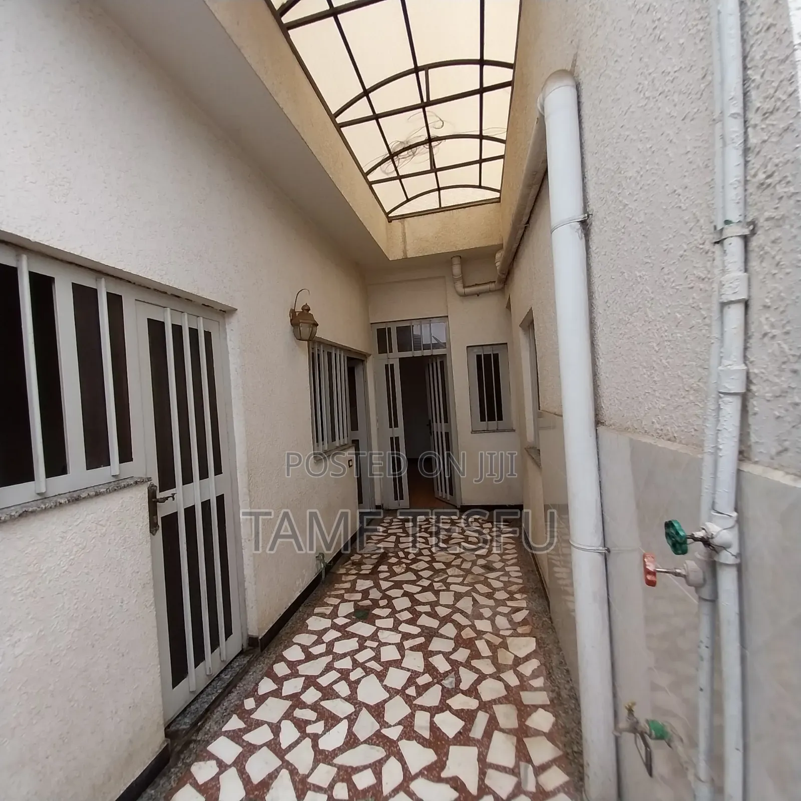 Furnished 4bdrm Villa in Kotobe, Yeka for sale