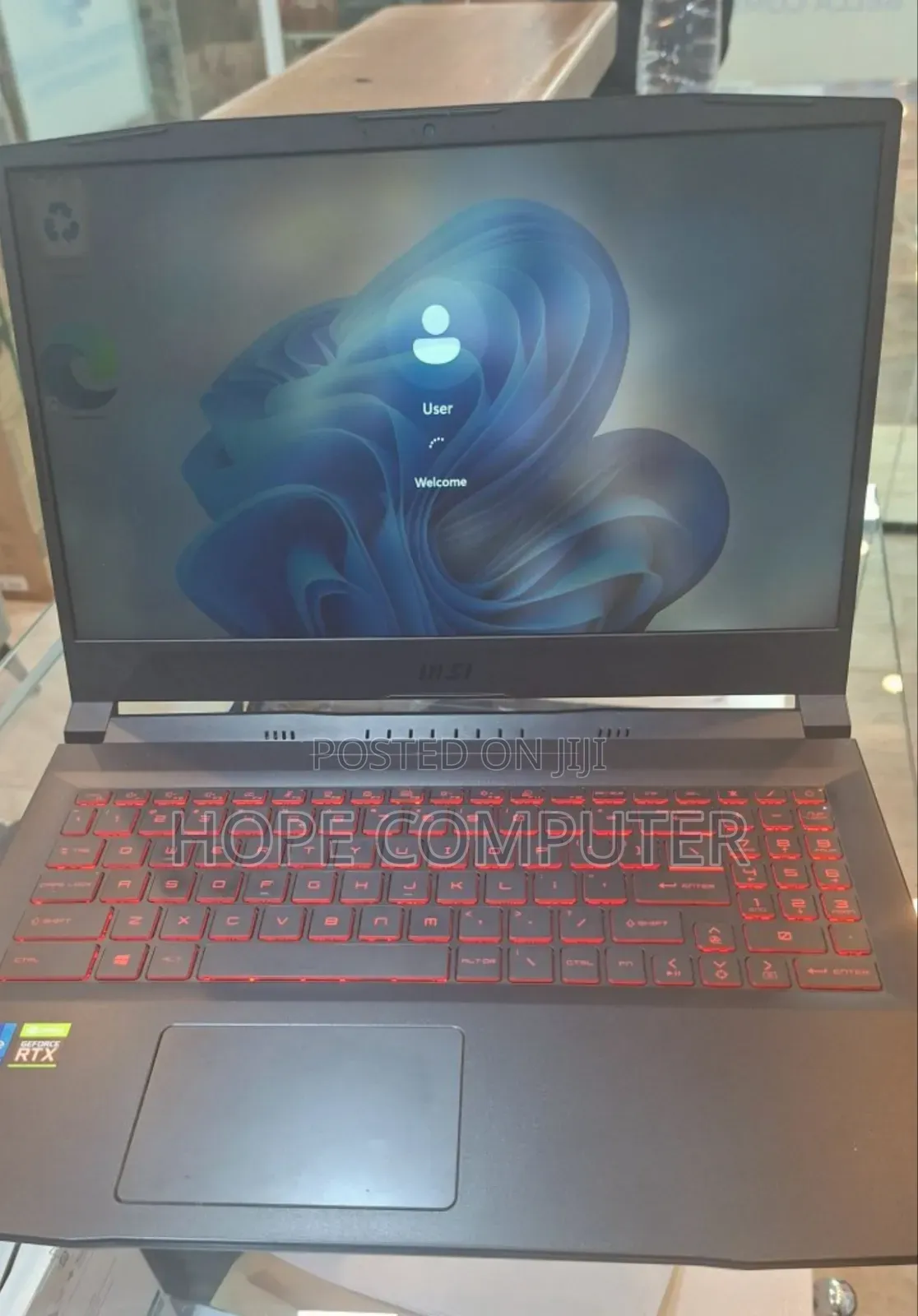 New Laptop MSI GE66 Raider 16GB Intel Core I7 SSD 1T