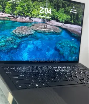 New Laptop Dell Precision 15 3520 16GB Intel Core I7 SSD 1T