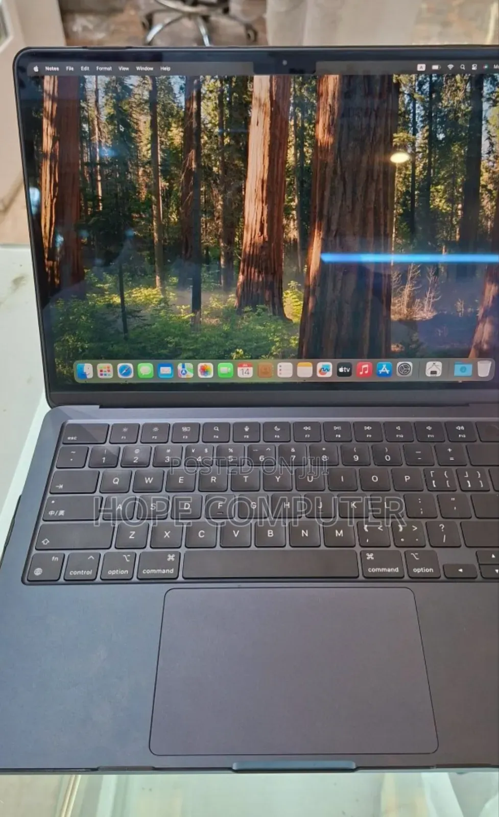 New Laptop Apple MacBook Air 2022 M2 8GB Apple M2 SSD 256GB