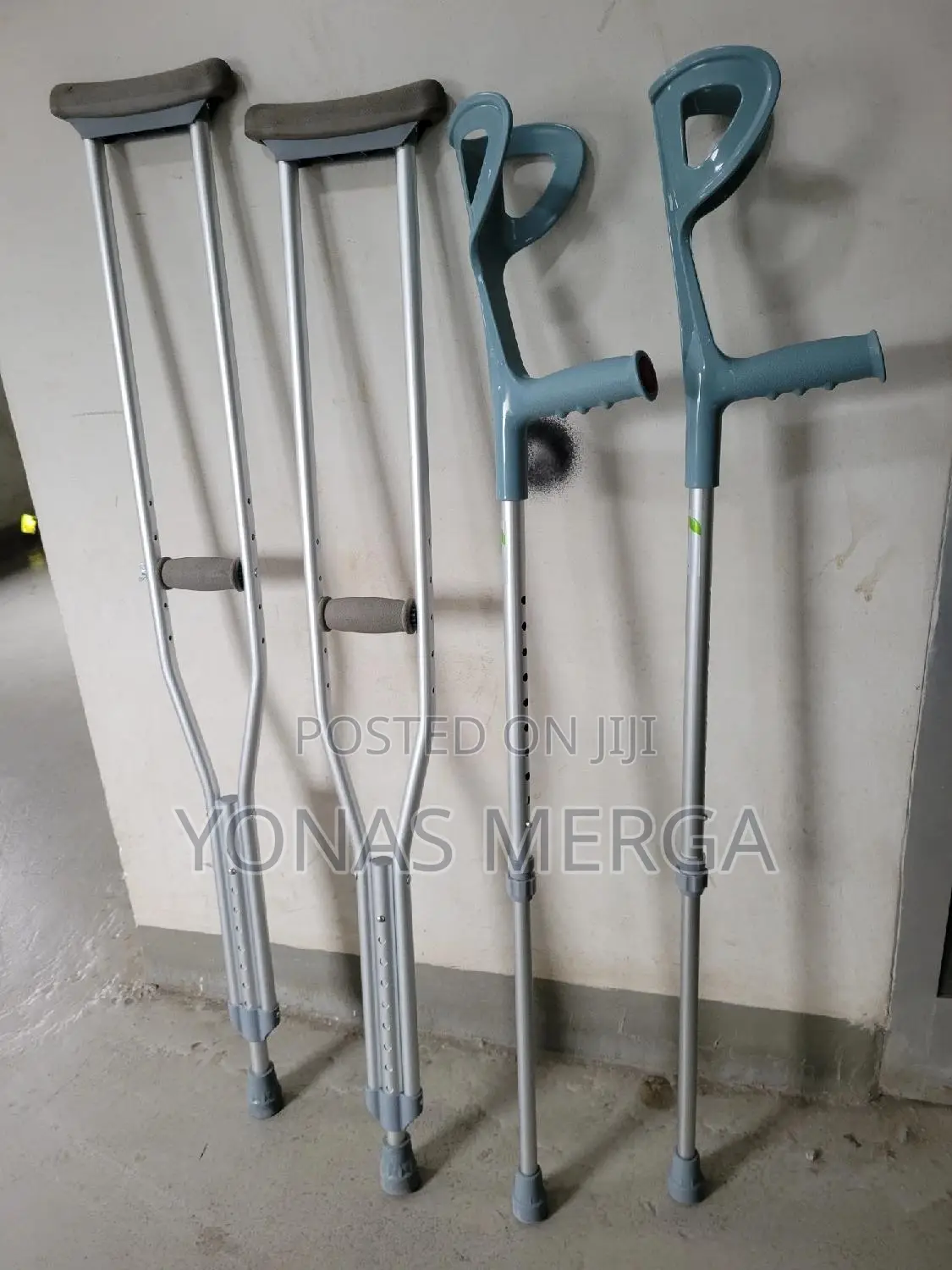 Crutches##Crutches耹axilla Pad for Better Comfort Cushioning Effect