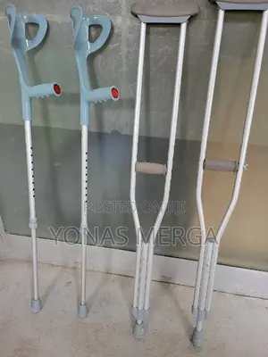 Photo - Axillary Elbow Crutches超፺crutches#黭crutches℥₤Crutches⋕1crutches