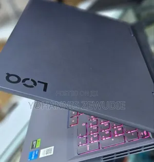 New Laptop Lenovo LOQ 15IRH8 16GB Intel Core I5 SSD 512GB