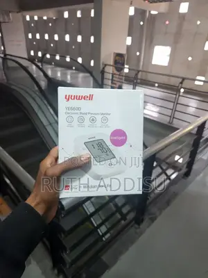 Photo - Yuwell Blood Pressure Monitor煞車digital Digital Medical Bp Monitor New