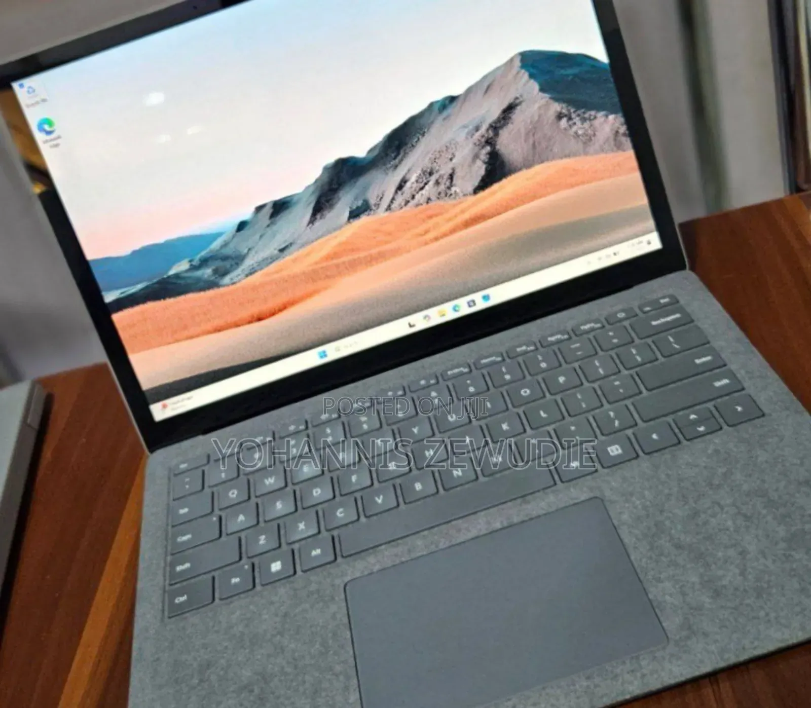 New Laptop Microsoft Surface 16GB Intel Core I7 SSD 512GB