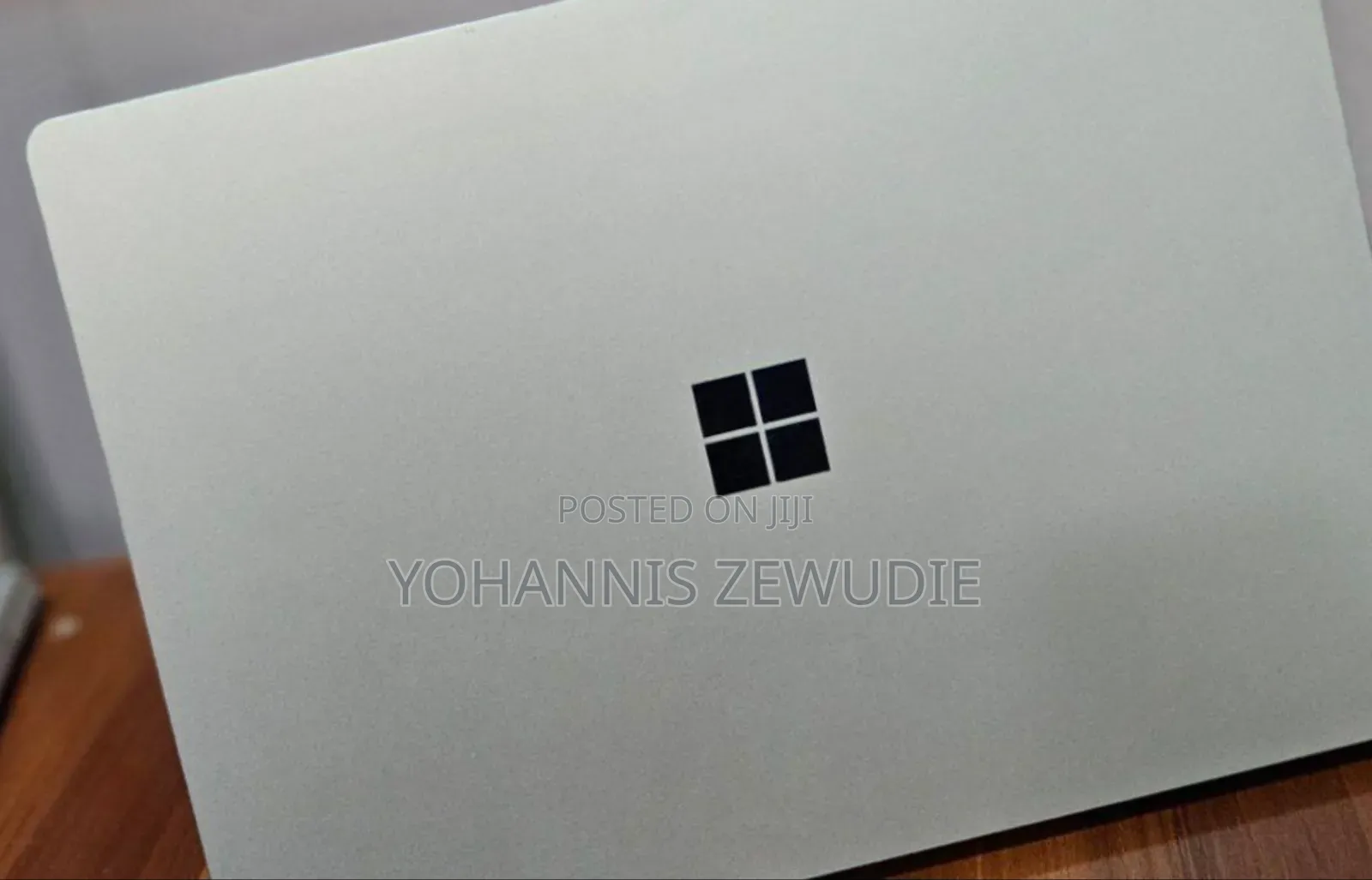 New Laptop Microsoft Surface 16GB Intel Core I7 SSD 512GB