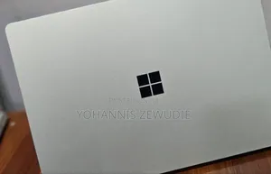 New Laptop Microsoft Surface 16GB Intel Core I7 SSD 512GB