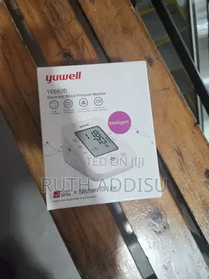 Photo - Yuwell Ye660d Blood Pressure Monitor肢曾digital Bp Monitor朱紅bp Monitor