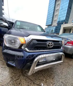 Toyota Tacoma 2013 Blue