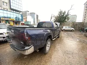 Toyota Tacoma 2013 Blue
