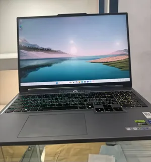 New Laptop Lenovo 16GB Intel Core I7 SSD 1T