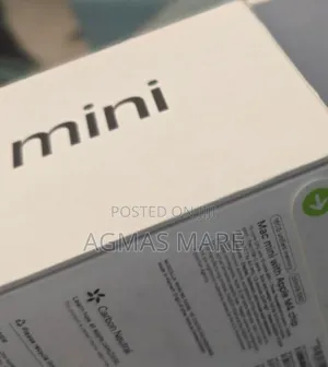 New Laptop Apple MacBook 16GB Apple M4 SSD 256GB