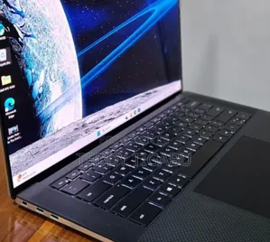 Photo - New Laptop Dell XPS 15 16GB Intel Core I5 SSD 512GB