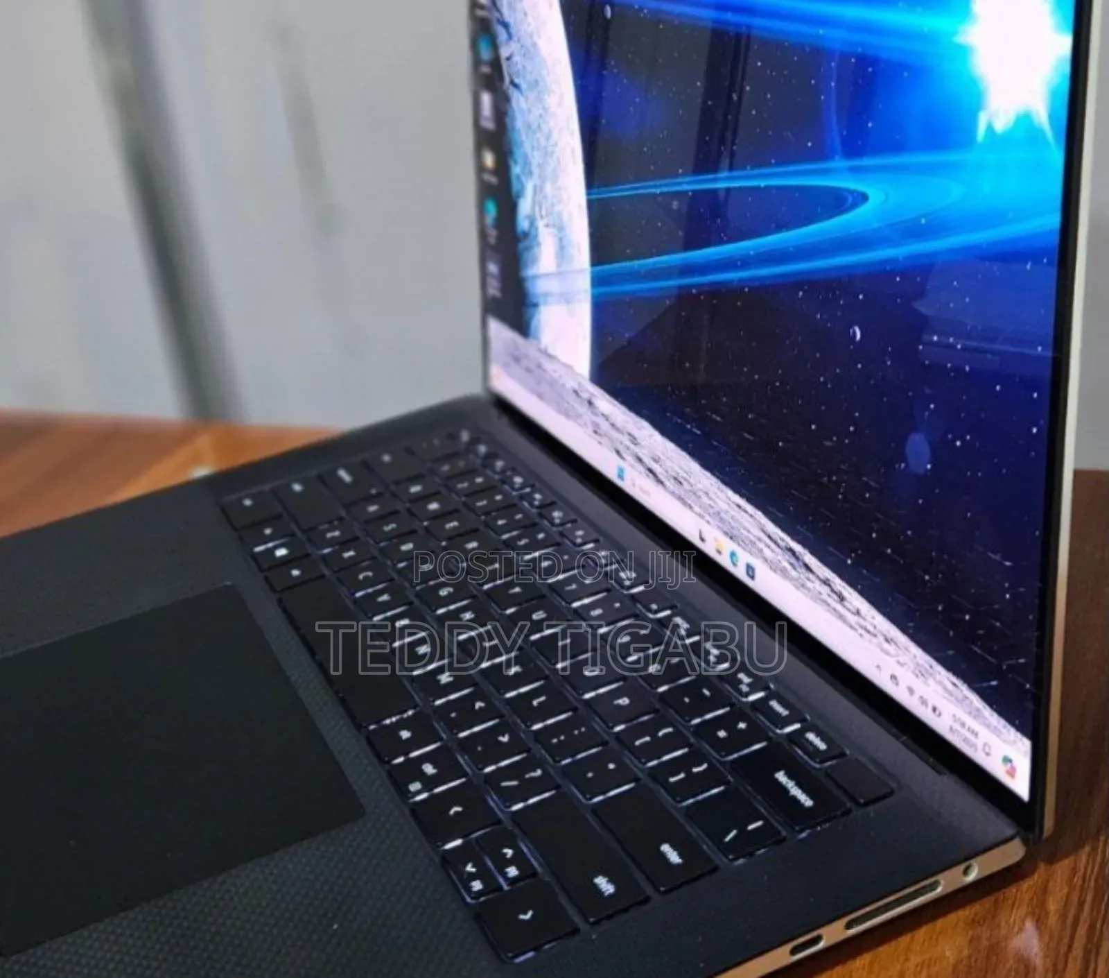 New Laptop Dell XPS 15 16GB Intel Core I5 SSD 512GB