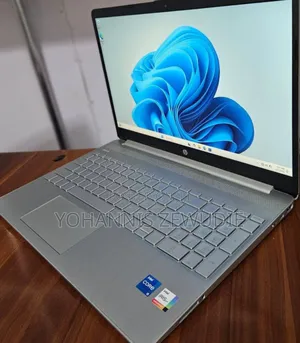 New Laptop HP Stream Notebook 8GB Intel Core I5 SSD 512GB