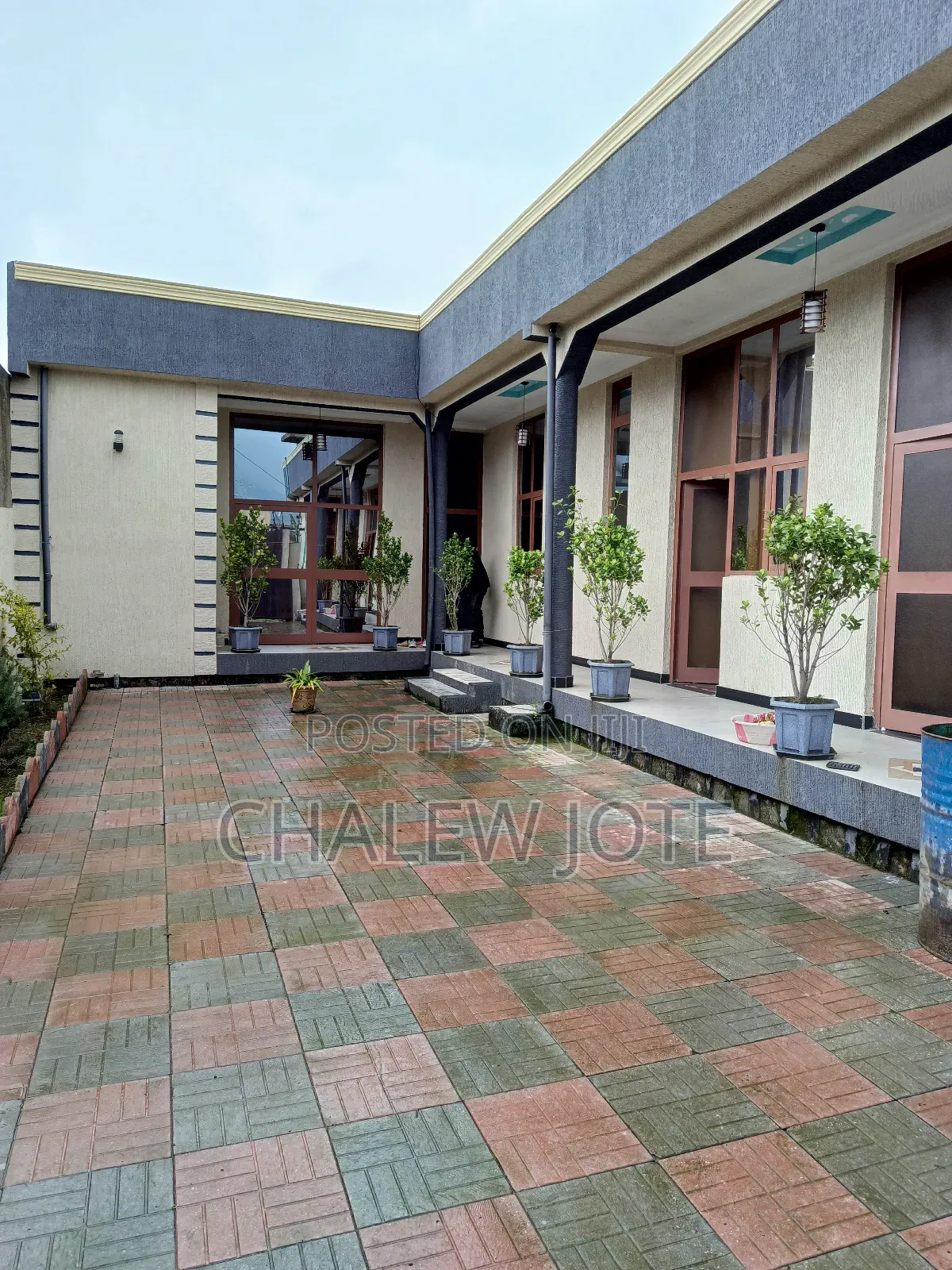 4bdrm House in Oromia-Finfinne for sale