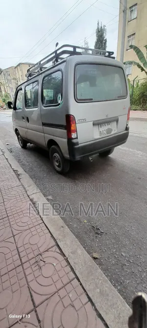 Suzuki Every 2024 White