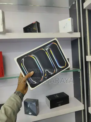 Photo - Apple iPad Pro 256 GB Silver