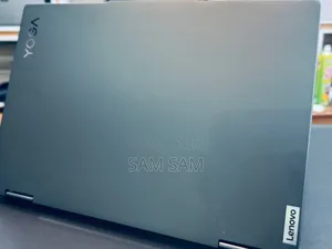 New Laptop Lenovo Yoga 7i 16GB Intel Core I7 SSHD (Hybrid) 512GB