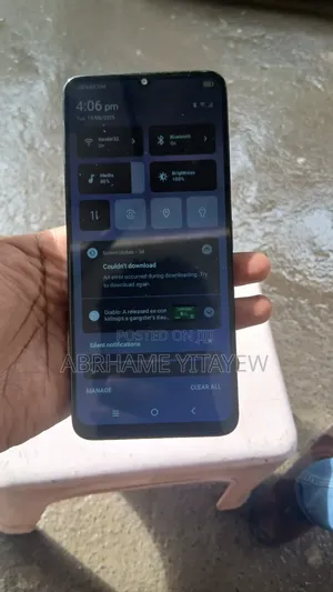 Photo - TCL 40 SE 128 GB Blue