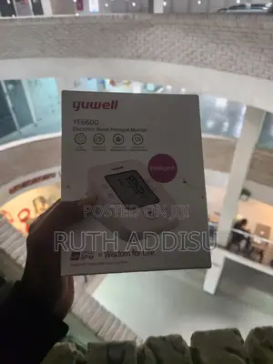 Photo - Digital Blood Pressuer Monitor腔裏brand New Blood Pressure Monitor腕表new