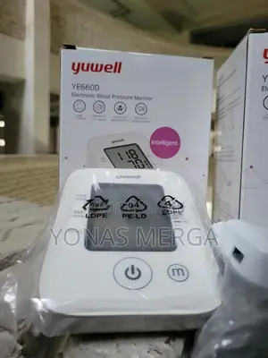 Photo - Comfortable Measurement Bp Monitoring船وblood Pressure Monitor፶恭岚bpm