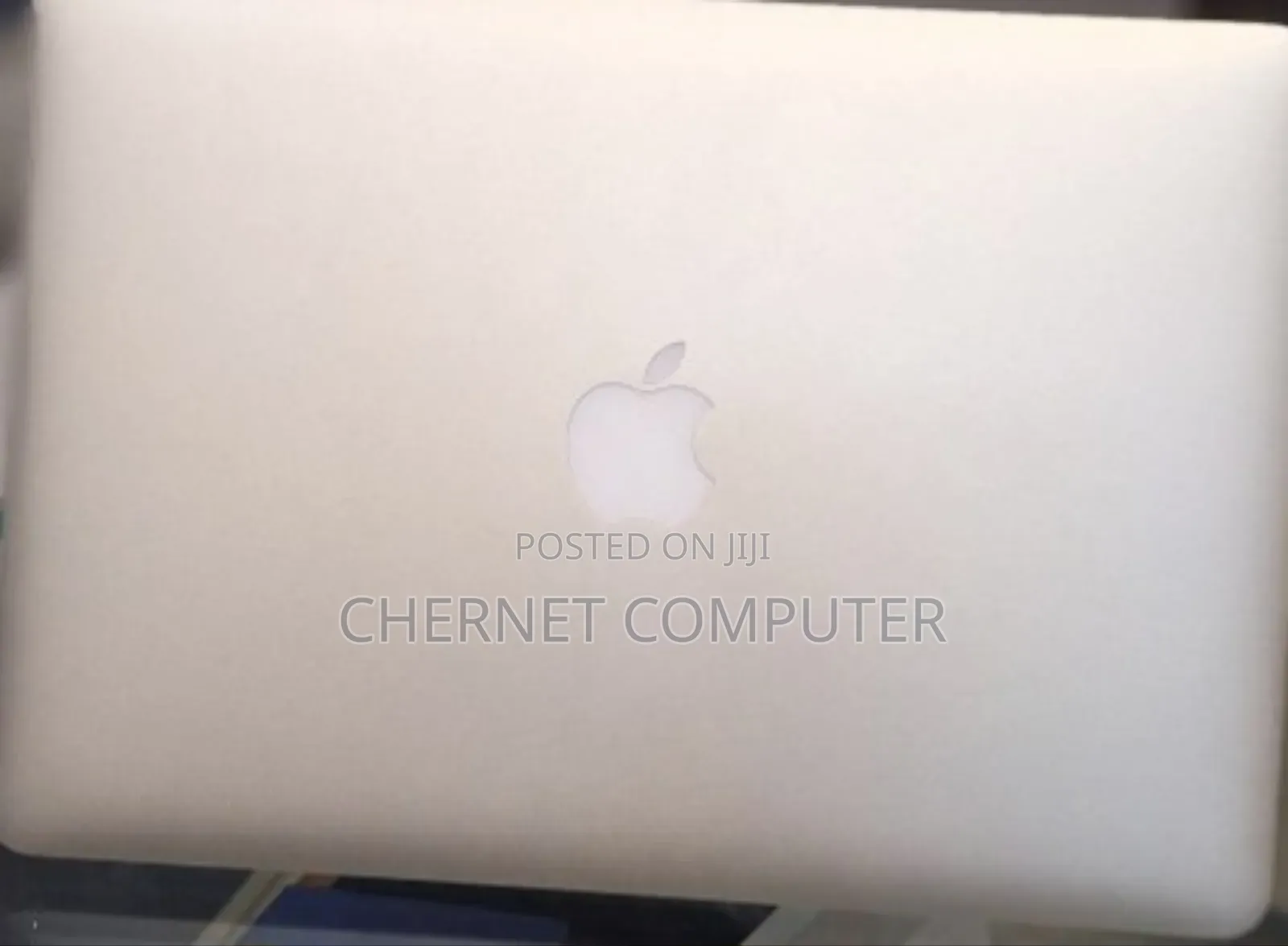 New Laptop Apple MacBook Air 2017 8GB Intel Core I5 SSD 256GB