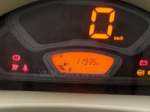 Suzuki Eeco 2024 Silver