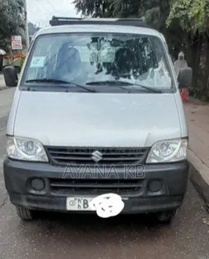 Suzuki Eeco 2024 Silver