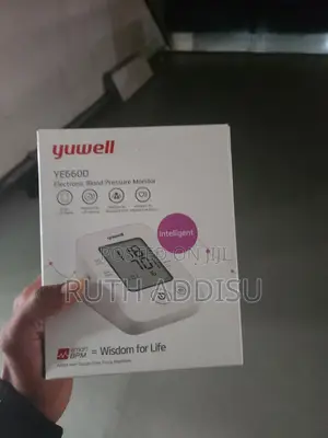 Photo - Digital Blood Pressure Monitor段的rand New Bp Monitor廟崴digital Bp New