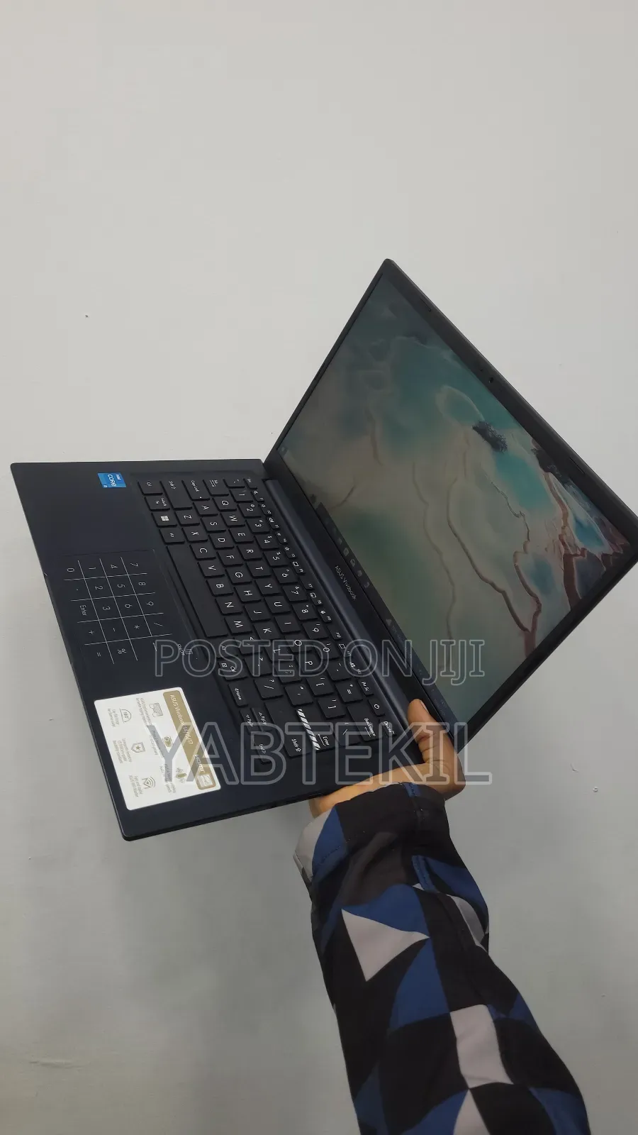 New Laptop Asus VivoBook 15 X505BA 16GB Intel Core I3 SSD 512GB