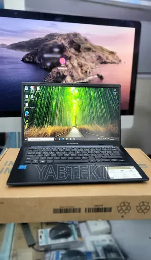 Photo - New Laptop Asus VivoBook 15 X505BA 16GB Intel Core I3 SSD 512GB