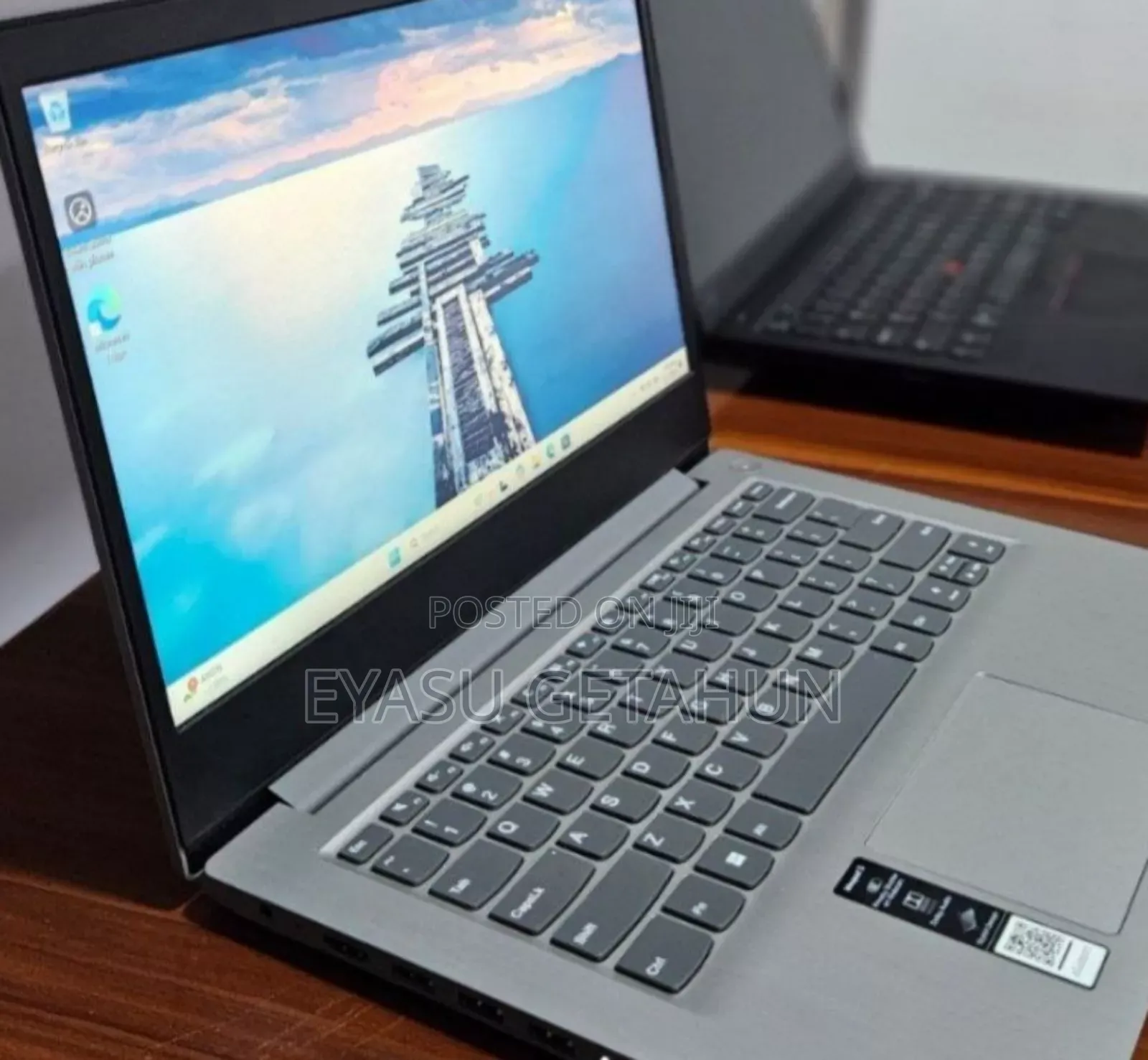 New Laptop Lenovo Ideapad 3 8GB Intel Core i3 SSD 256GB