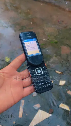 New Nokia 7373 Black